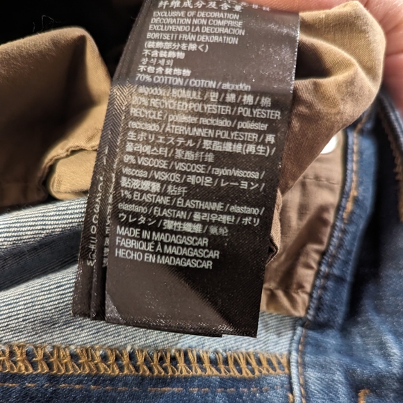 40x32 Kirkland Signature jeans - Picture 7 of 7